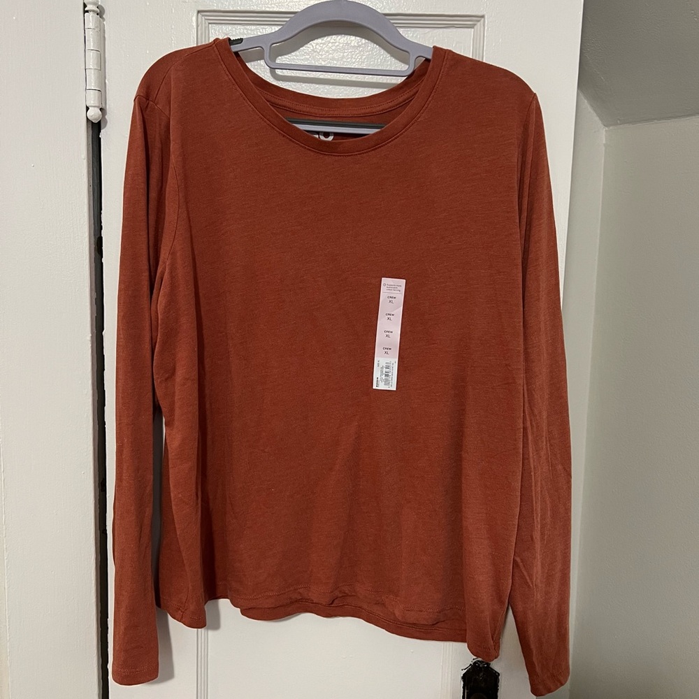 *NEW* Basic Long Sleeve T-Shirt